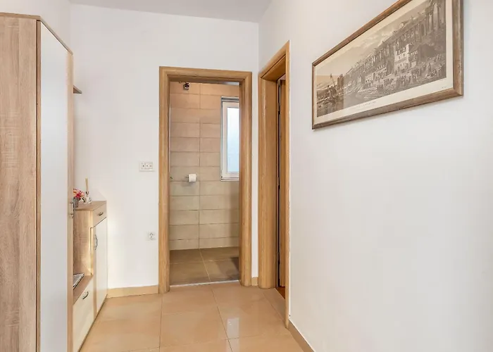 Diana Apartment