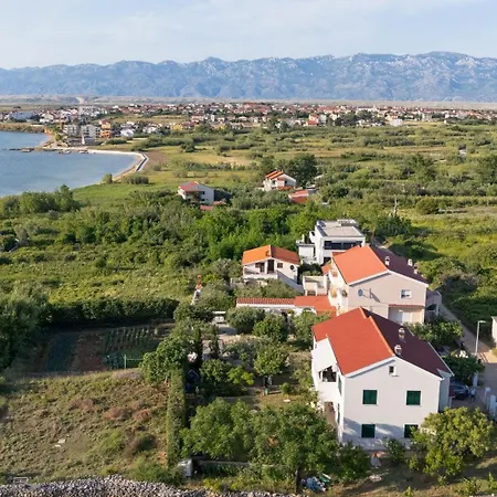 Diana Apartman *